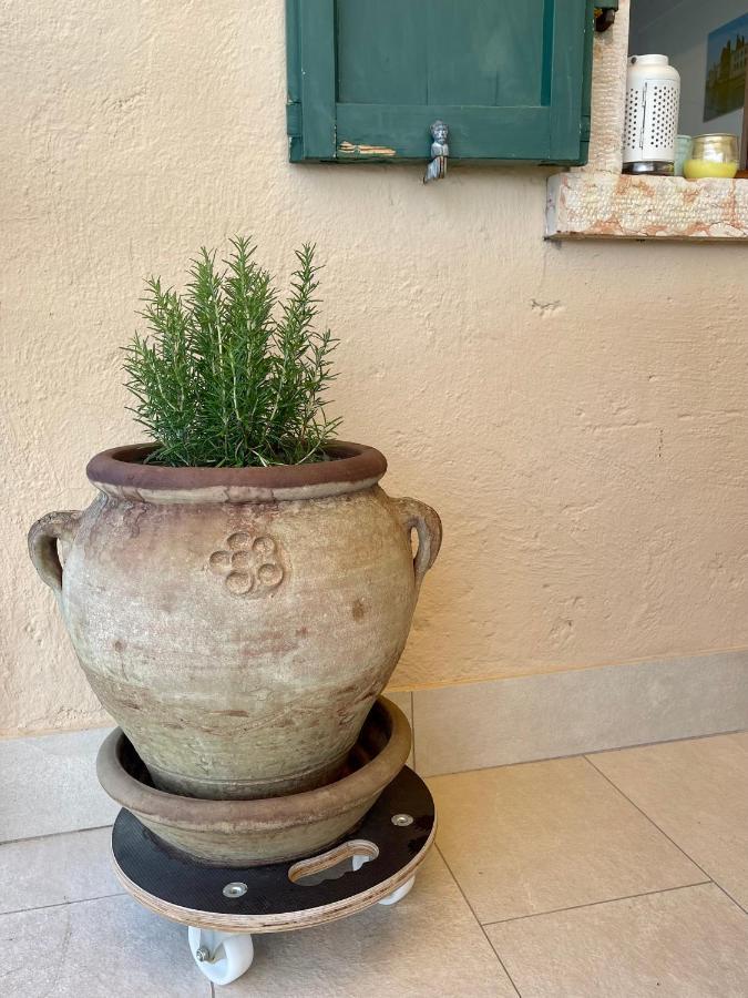 Casa Prima Vista Apartment Torri Del Benaco Luaran gambar