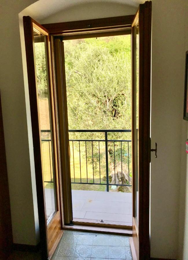 Casa Prima Vista Apartment Torri Del Benaco Luaran gambar