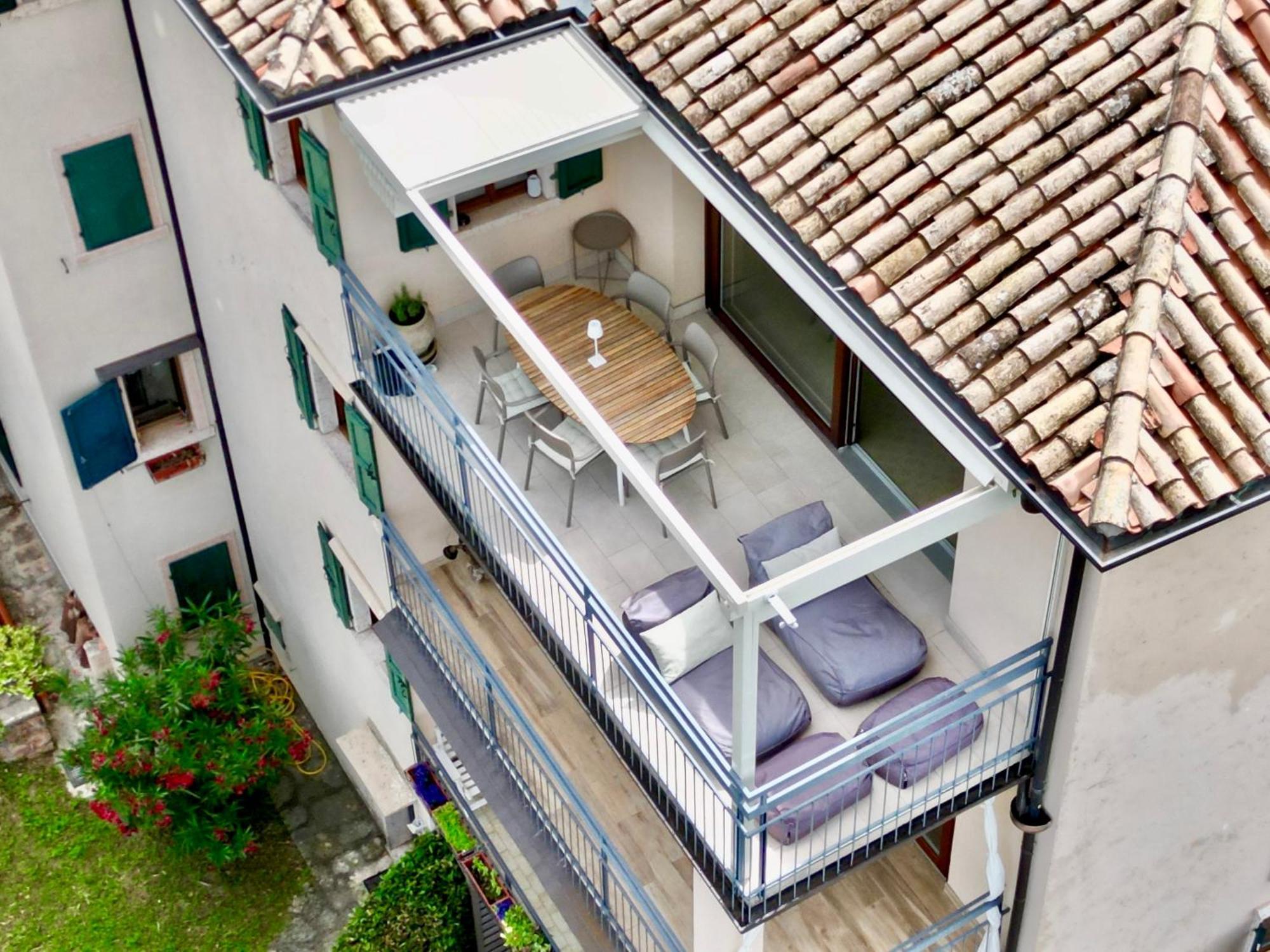 Casa Prima Vista Apartment Torri Del Benaco Luaran gambar